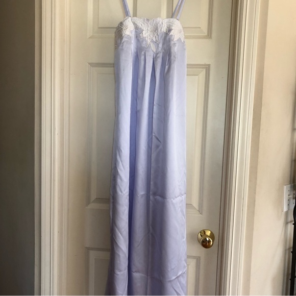 Vintage Natori appliqué Slip Nightgown Silky Long - Sm - Picture 2 of 11